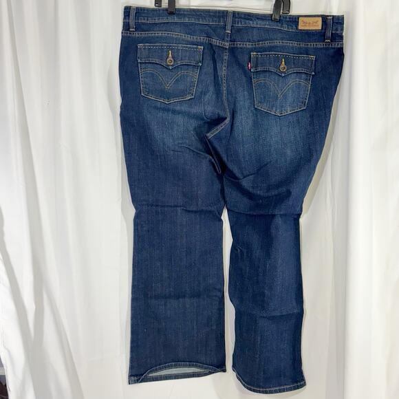 Levi’s 590 Bootcut Jeans unisex 36x30 Relaxed Fit Medium Wash Denim Y2K Classic - Picture 2 of 6